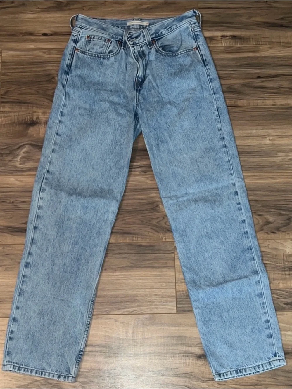 Levi's Light Blue Women's Straight-Leg Jeans - Picture 1 of 4